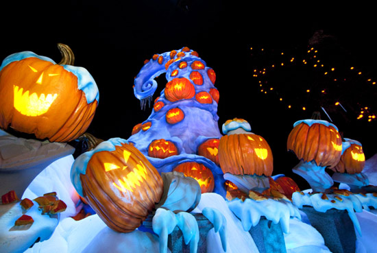 Disneyland Haunted Mansion