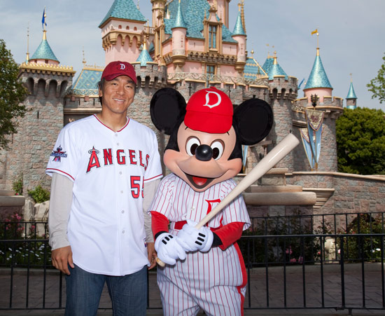 Hideki Matsui of the Los Angeles Angels of Anaheim with Mickey at Disneyland Park Hideki Matsui of the Los Angeles Angels of Anaheim with Mickey at Disneyland Park