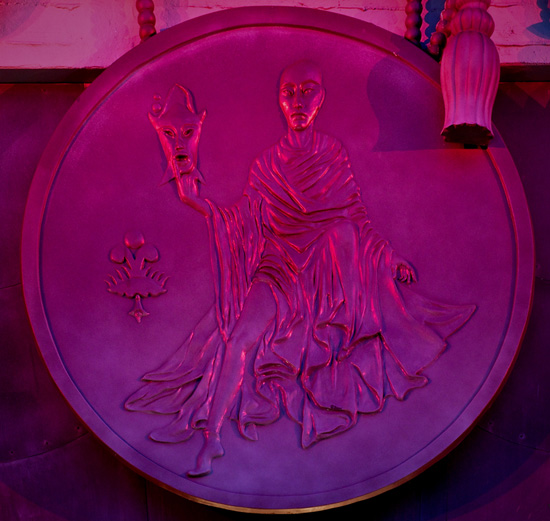 Gong at Grauman's Chinese Theatre