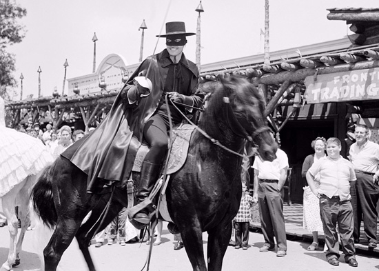 Guy Williams Visits Disneyland Park in April 1958 Guy Williams Visits Disneyland Park in April 1958