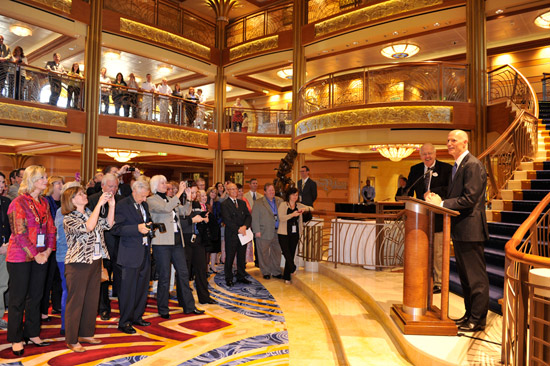 Disney Dream Commemorates Maritime Plaque Exchange with Governor