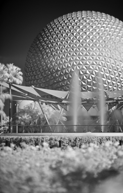 Spaceship Earth at Epcot Spaceship Earth at Epcot