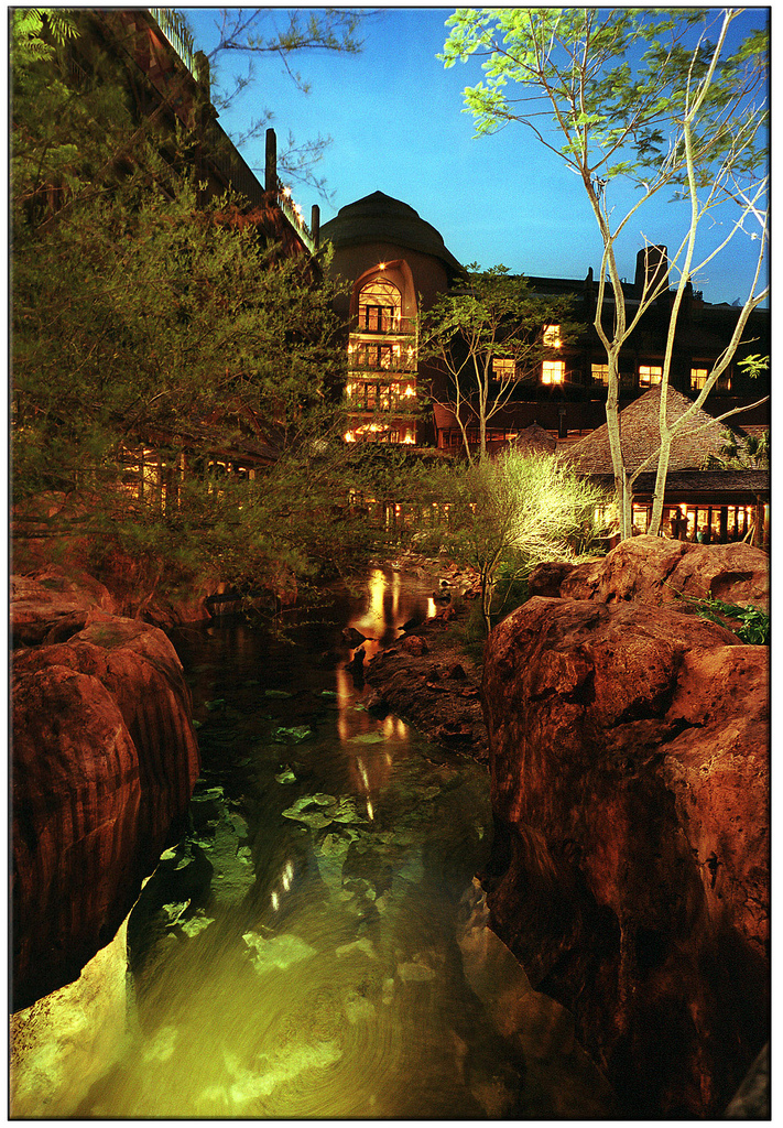 Disney’s Animal Kingdom Lodge Earns Four-Diamond Status Disney’s Animal Kingdom Lodge Earns Four-Diamond Status