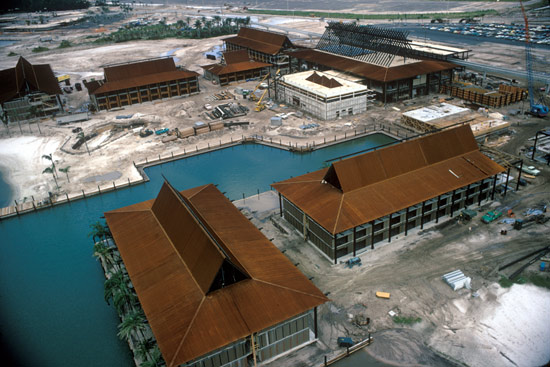 Construction of Disney’s Polynesian Resort began in February 1971. Construction of Disney’s Polynesian Resort began in February 1971.