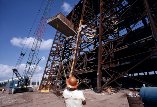 During construction of Disney’s Contemporary Resort, prebuilt rooms were slid into the building’s frame one by one. During construction of Disney’s Contemporary Resort, prebuilt rooms were slid into the building’s frame one by one.