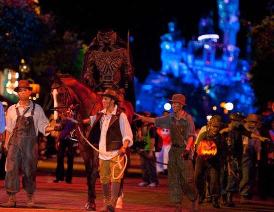 Headless Horseman Leads the Way this Halloween at Hong Kong Disneyland