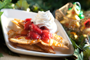 A Bounty of Holiday-Themed Sweets at Disneyland Resort