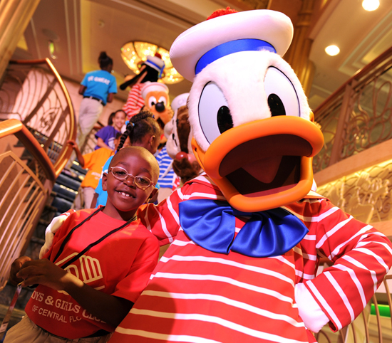 Disney Characters Meet the Boys & Girls Clubs of Central Florida