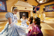 Hong Kong Disneyland’s Star Guest Program Returns Today
