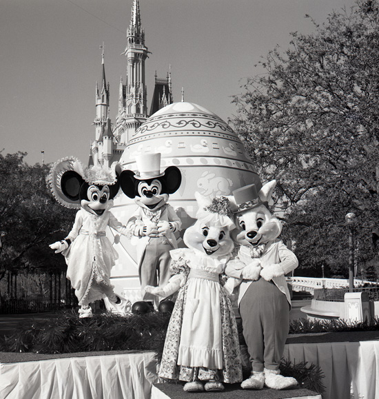 Vintage Walt Disney World: Mr. & Mrs. Easter Bunny Visit Magic Kingdom Park