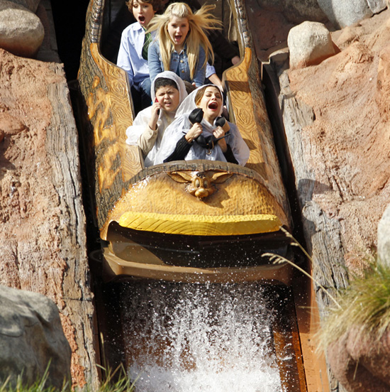 The Cast of ABC Comedy 'Modern Family' Filming an Episode at the Disneyland Resort “The