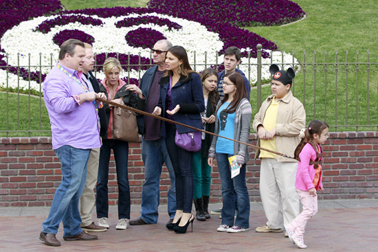 Visiting the Disneyland Resort Triggers Old Memories and Creates New Ones on ABC’s ‘Modern Family’ May 9