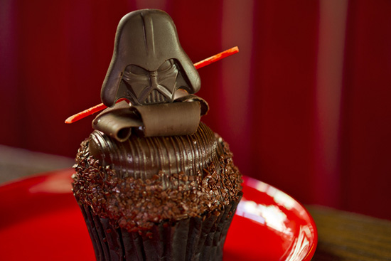 Galactic Food Fun at Star Wars Weekends: This is the Droid You’ve Been Looking For!