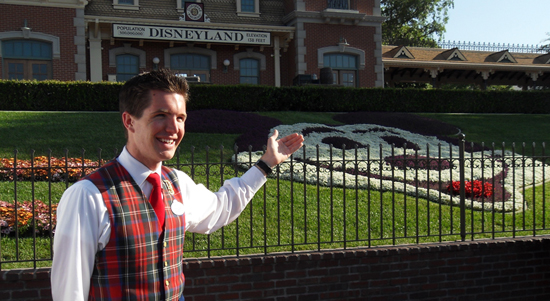 Disneyland Resort Guided Tours: Cultivating the Magic Disneyland Resort Guided Tours: Cultivating the Magic