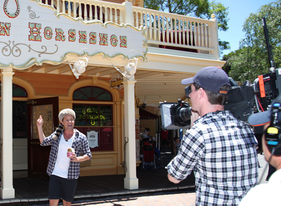 Steven Jacobs, Weather Presenter of Australia's ‘Today’ Show on the Nine Network, in Front of the Golden Horseshoe at Disneyland Park