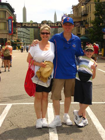 Sue Farrell, a Wife and Mom's Panel Mom from Cheshire, United Kingdom “Sue