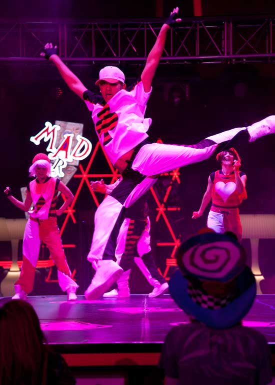 Join Club, Diamond, Spade and Heart as they dance to the beats with the White Rabbit DJ. Join Club, Diamond, Spade and Heart as they dance to the beats with the White Rabbit DJ.