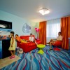 The Finding Nemo courtyard offers 320 family suites, an impressive Big Blue Pool and kids’ water play area. Character icons that can’t be missed here include Nemo, Marlin, Crush and Mr. Ray.