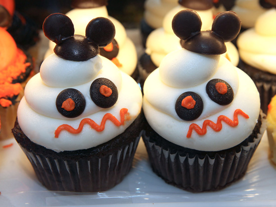 Halloween Treats at Disney Parks Halloween Treats at Disney Parks