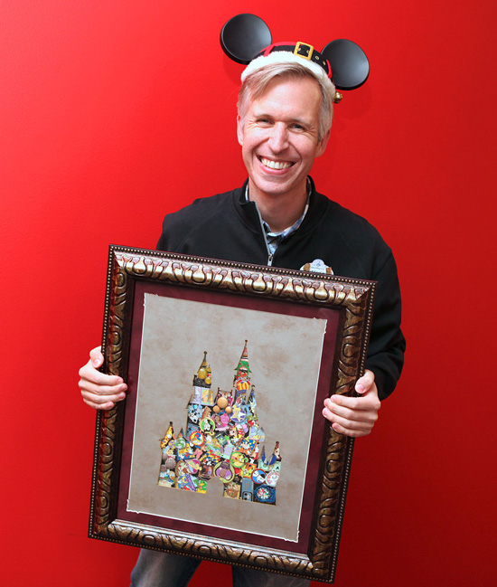 Steven Shows Off the Deluxe Framed Castle Pin Set That Comes with the Disney Parks Shopping Card