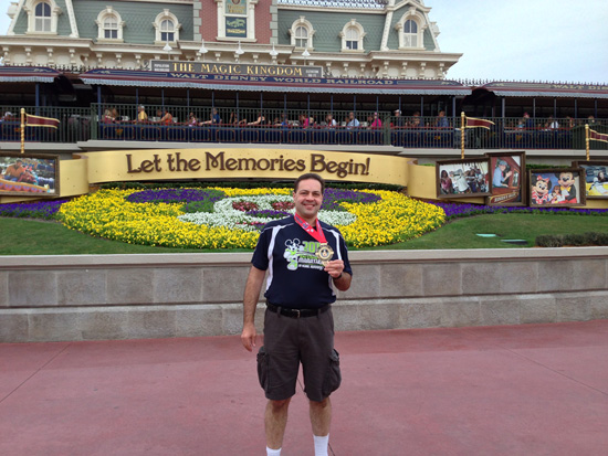 Disney Parks Moms Panel's Marc Lorenzo at the Walt Disney World Marathon “Disney