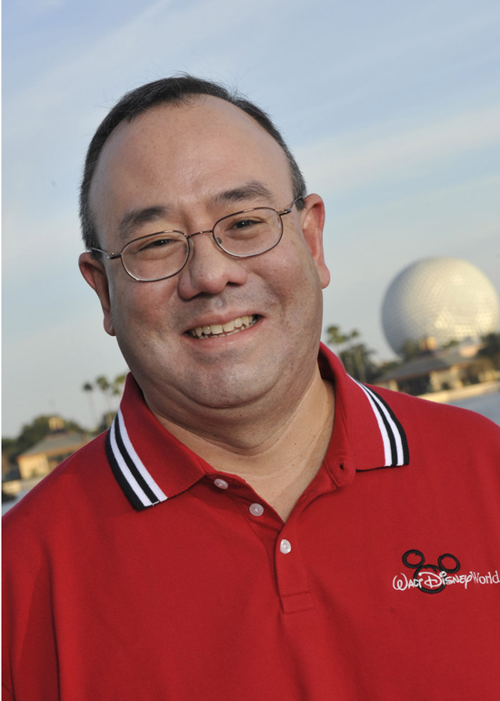 Disney Parks Moms Panelist Bernie Edwards Disney Parks Moms Panelist Bernie Edwards