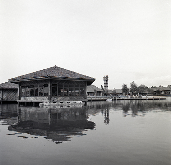 Vintage Walt Disney World: Lake Buena Vista Shopping Village Opens Vintage Walt Disney World: Lake Buena Vista Shopping Village Opens