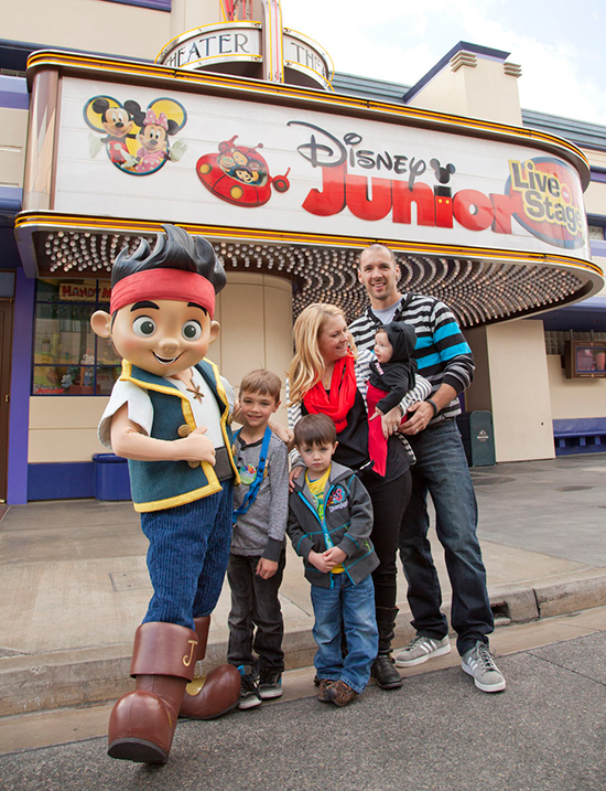 Melissa Joan Hart and Family Meet Jake at Disney California Adventure Park Melissa Joan Hart and Family Meet Jake at Disney California Adventure Park