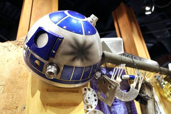 ‘Star Wars’ Droid Factory Expands to New Locations at Disney Parks “‘Star