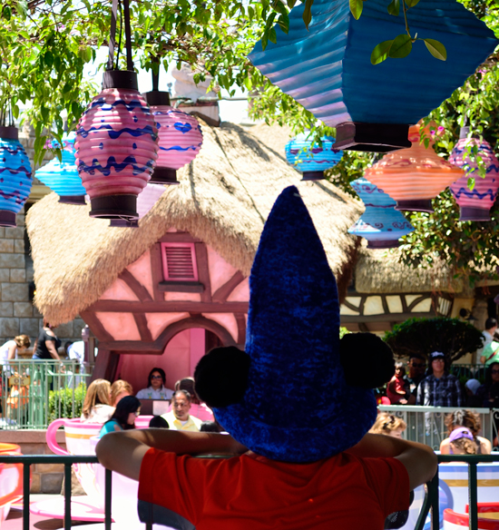 Good Afternoon from Mad Tea Party at Disneyland Park