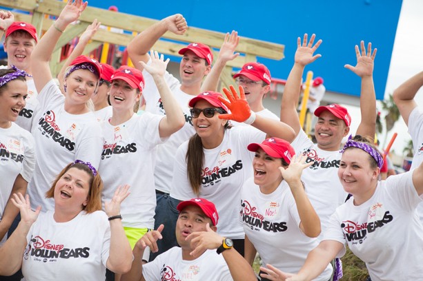 Disney Cruise Line VoluntEARS Build Playground in Central Florida