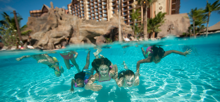 Aulani Children Underwater Waikolohe Pool